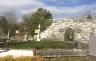 Unfolding the Medieval Past of Killeeneen Church
