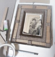 Creative Lab for Teens: Photo Frames