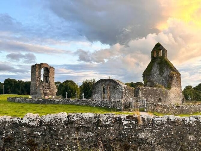 ABBEYSHULE CISTERCIAN ABBEY ABBEYSHULE CISTERCIAN ABBEY