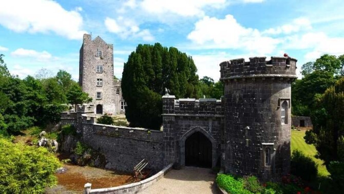 Castle Garde Moat2 Castle Garde Moat2