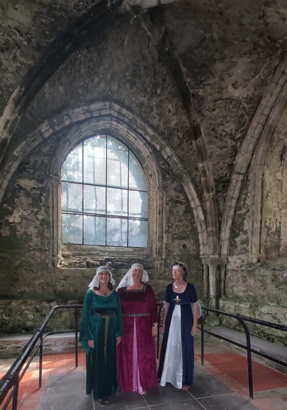 Chapter House 12th C Guides for HW Chapter House 12th C Guides for HW
