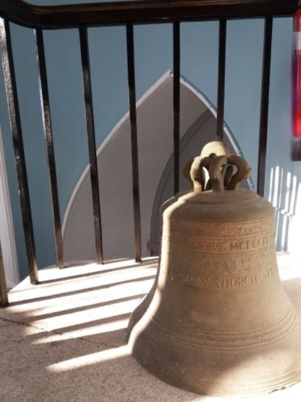 HW bell photo HW bell photo