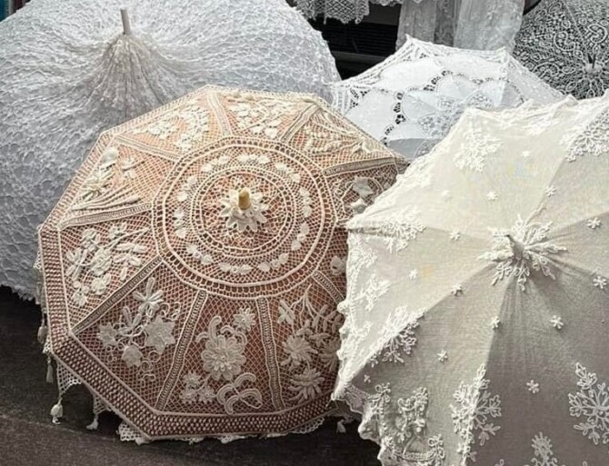 Irish Lace Copy min Irish Lace Copy min