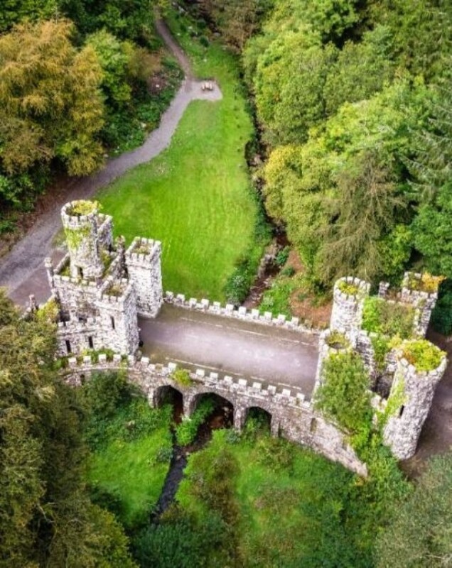 The Follie 5 The Follie 5