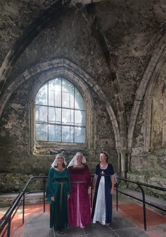 Chapter House 12th C Guides for HW Chapter House 12th C Guides for HW