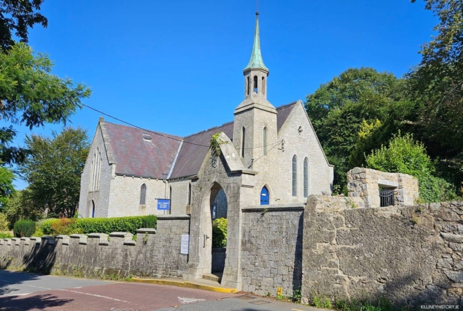 Holy Trinity Killiney1