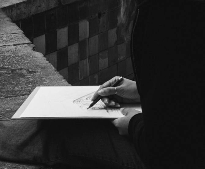 Sketching resized Sketching resized