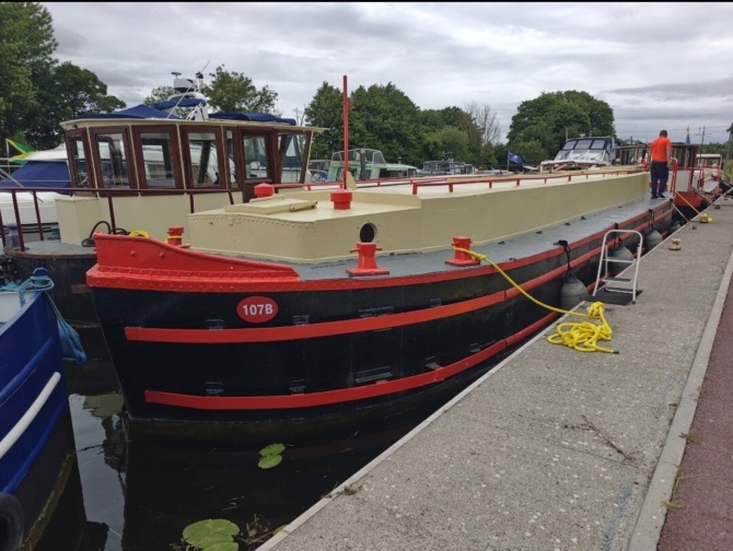 Barge Barge