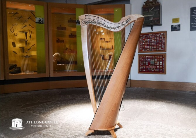Traditional Music Session at the Castle with Fia Rua, Neil Fitzgibbon and Adam Downey