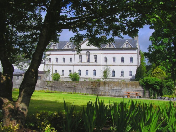 Free Tours of King House